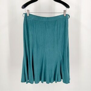 un temps pour elle green knee length skirt